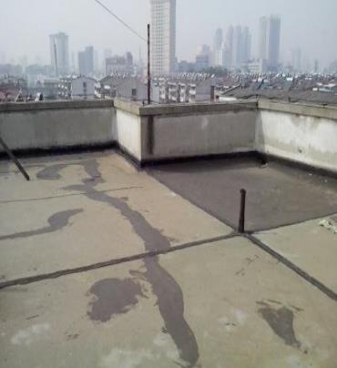 卓资漏水维修 楼顶漏水是什么原因，楼顶漏水维修方法是什么?